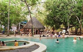 Dreamsea Surf Camp